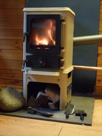 solid fuel cookers with back boiler