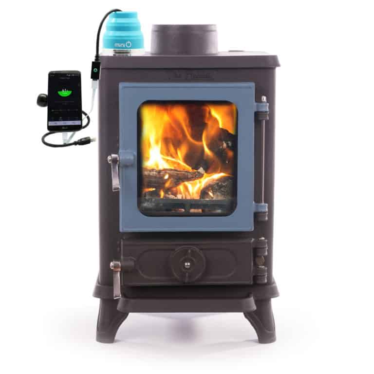 FREE MINI O THERMO ELECTRIC GENERATOR – Use fire and water to charge your phone