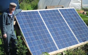 off grid solar power set up for a cabin or shed