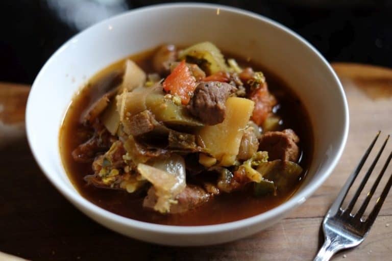 Hobbit Powered Lamb Stew – Cooking On Your Wood Burning Stove.