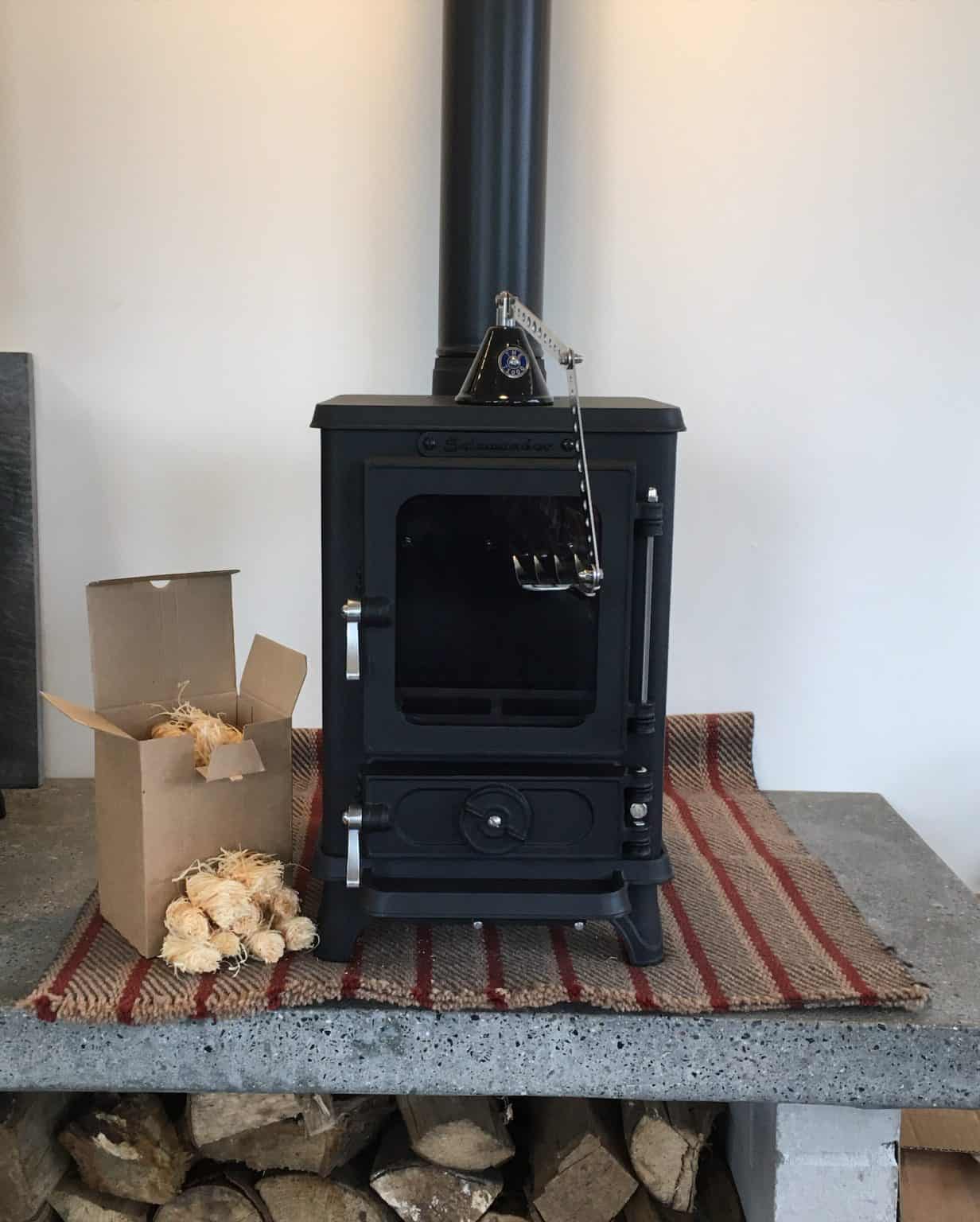 The Hobbit Stove Salamander Stoves Eco Design 2022 Approved