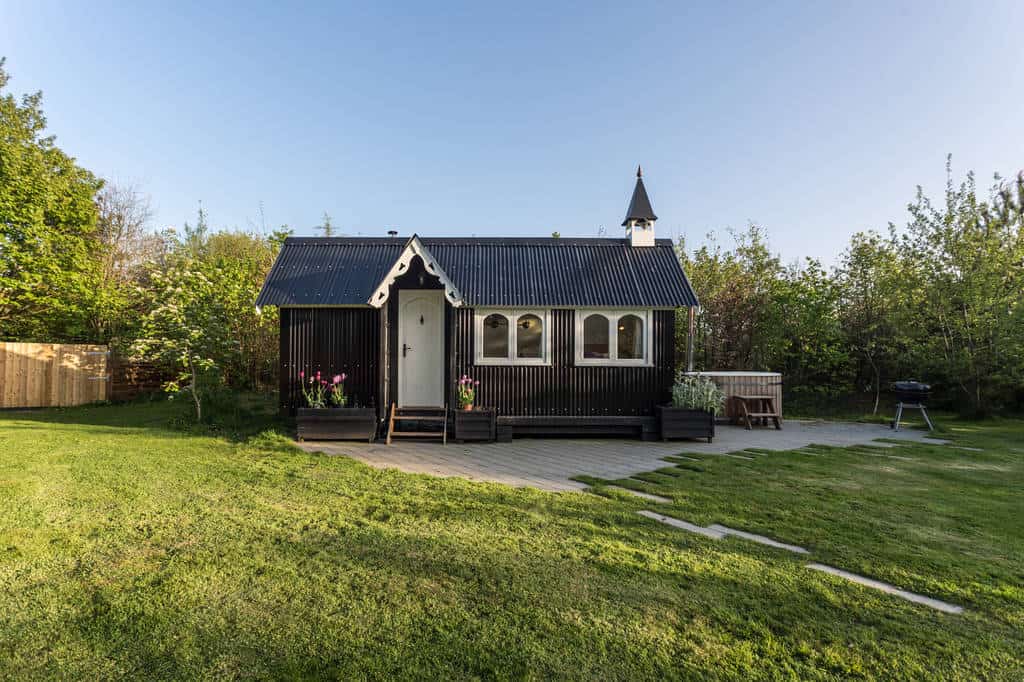 Salamander Stoves The Hobbit Small Wood Burning Stove Installed In A Tiny Home St Agnes Spring Park 1