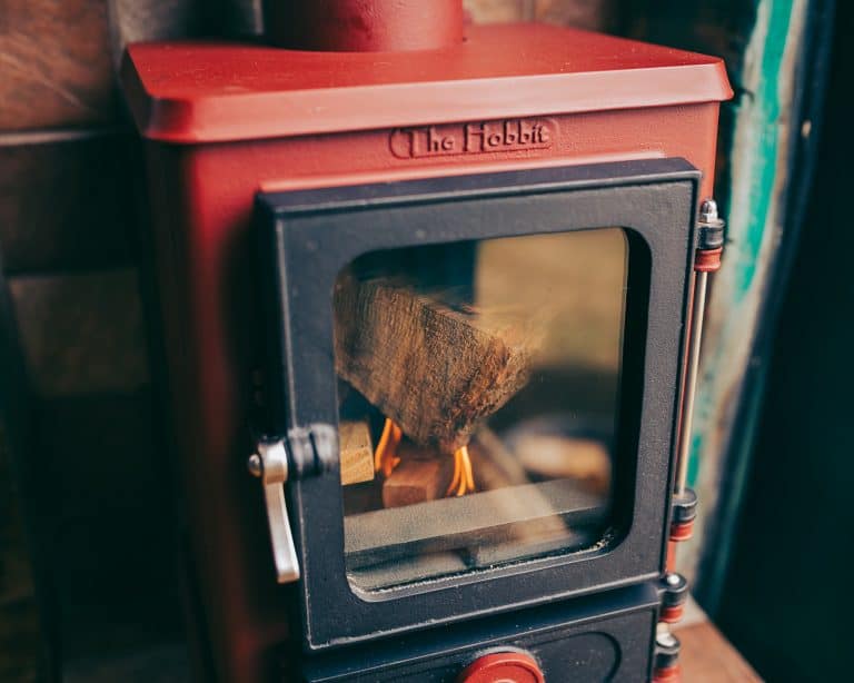Wood Burning Stove Maintenance and How to Clean the Glass of Your Appliance