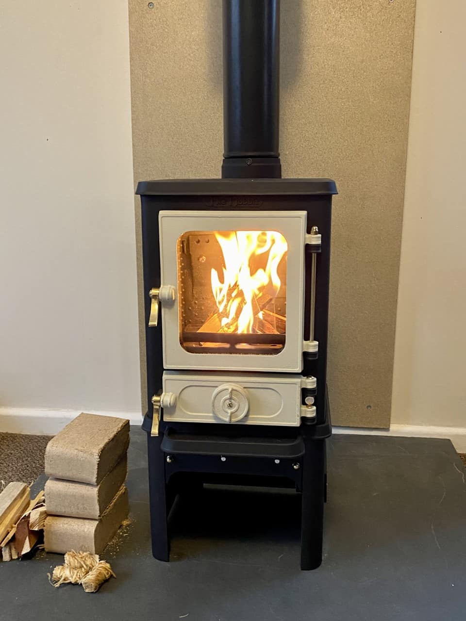 Salamander Stoves The Hobbit Small Wood Burning Stove BZR Woodburners Wall Exit Installation 1