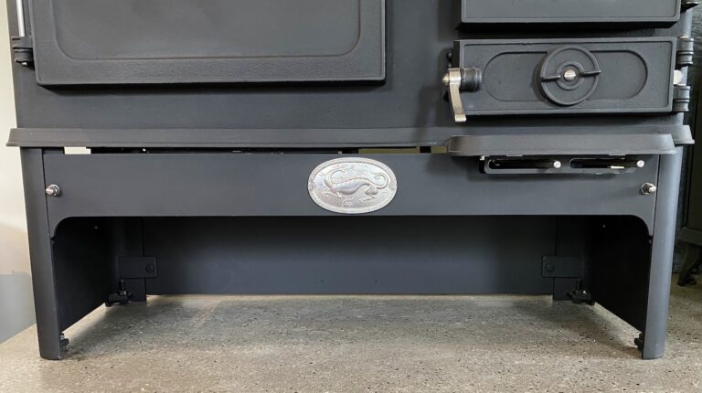 The Little Range - Multi-fuel Cast Iron Cook Stove - Salamander Stoves