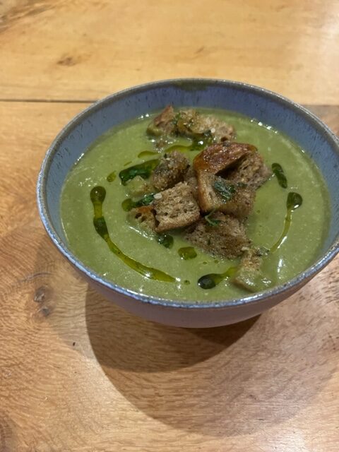 New Cooking Series - 3) Parsnip, Spinach and Coconut Curry Soup